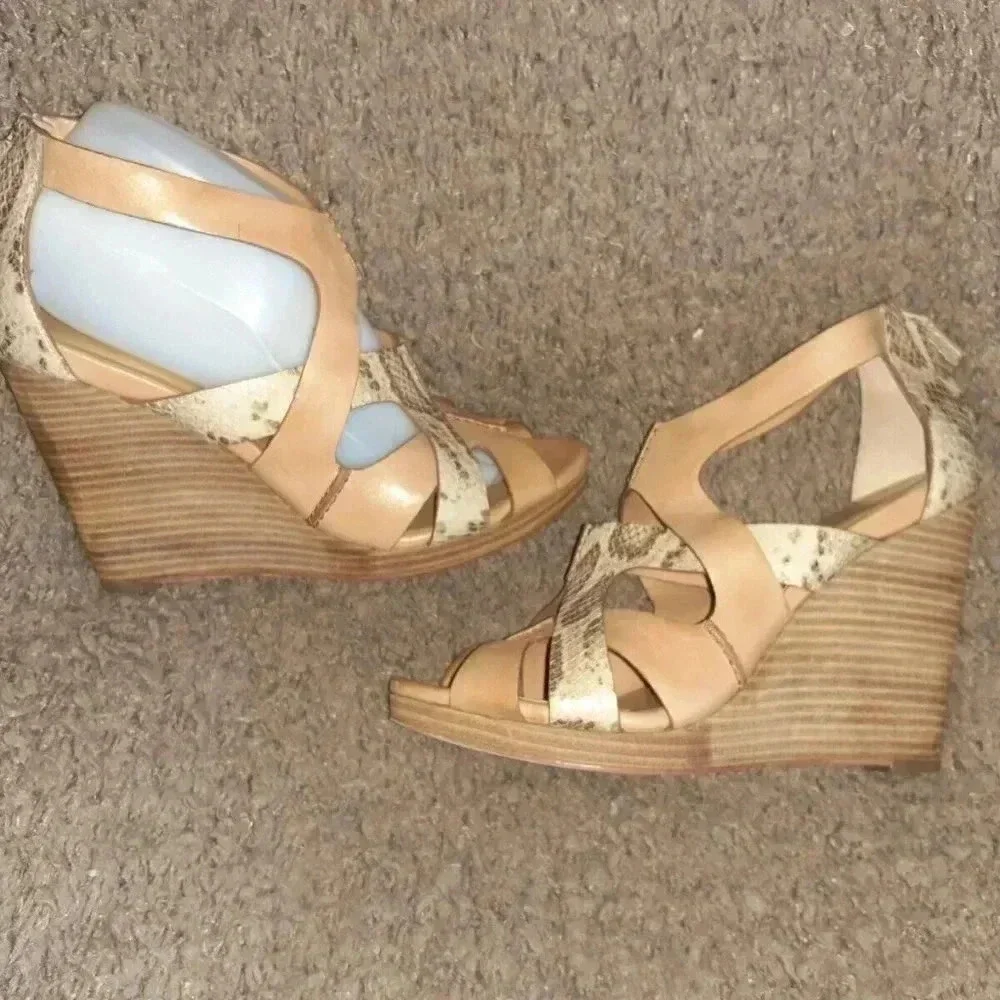 COLE HAAN AIR-Kimry- Leather Beige Snake Print Wedge Sandal-SZ 10-Excellent